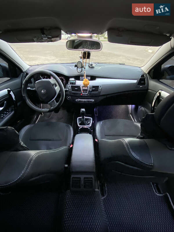 Лифтбек Renault Laguna 2008 в Галиче