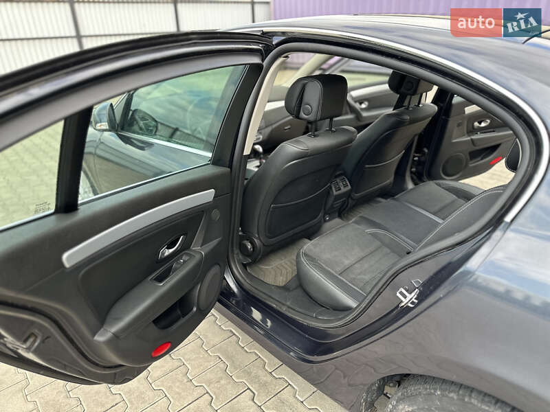 Лифтбек Renault Laguna 2009 в Рожище