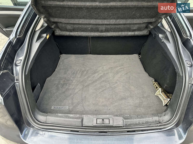 Лифтбек Renault Laguna 2009 в Рожище