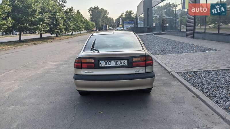Лифтбек Renault Laguna 2000 в Днепре фото 2 Лифтбек Renault Laguna 2000 в Днепре