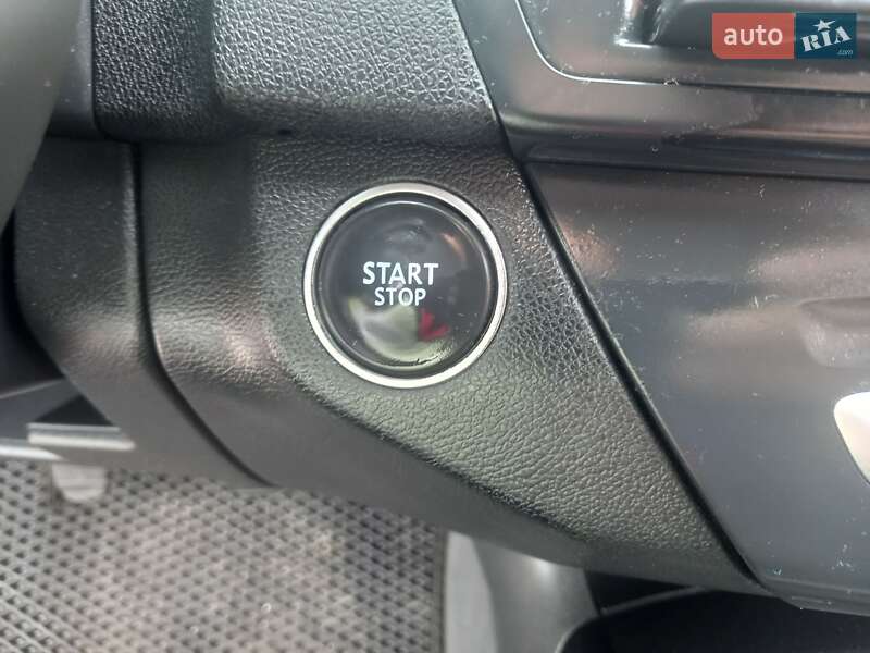 Ліфтбек Renault Laguna 2008 в Теофіполі