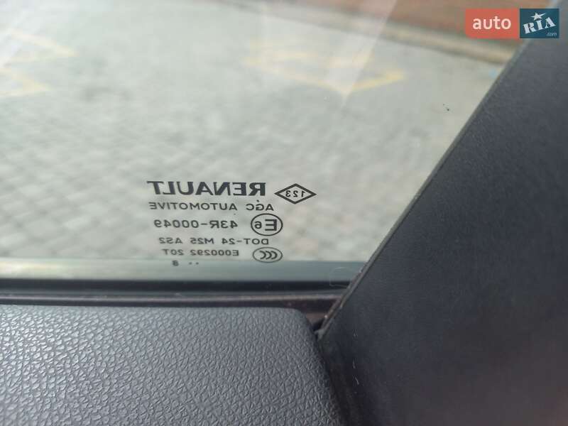 Ліфтбек Renault Laguna 2008 в Теофіполі