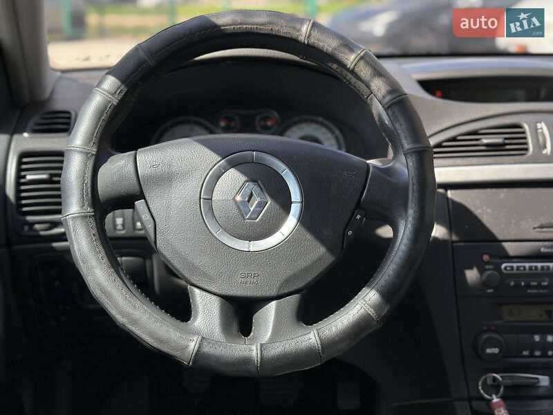 Универсал Renault Laguna 2005 в Шептицькому фото 34 Универсал Renault Laguna 2005 в Шептицькому