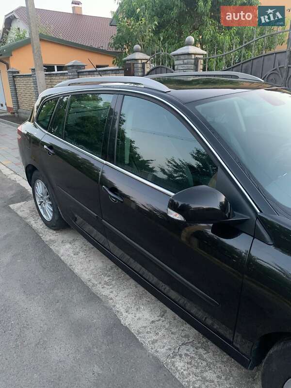 Универсал Renault Laguna 2012 в Ивано-Франковске