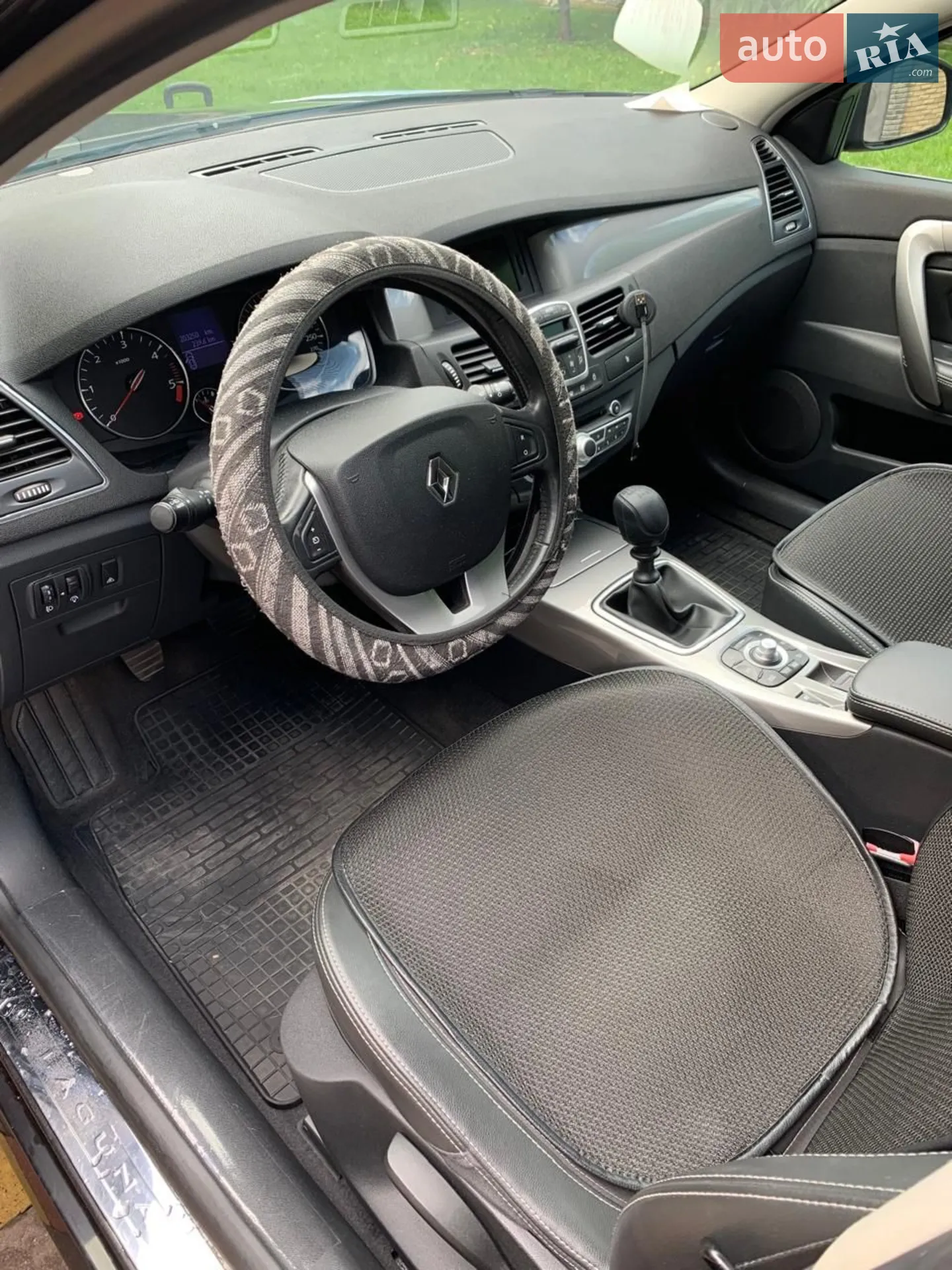 2012 Renault Laguna - мініатюра 17
