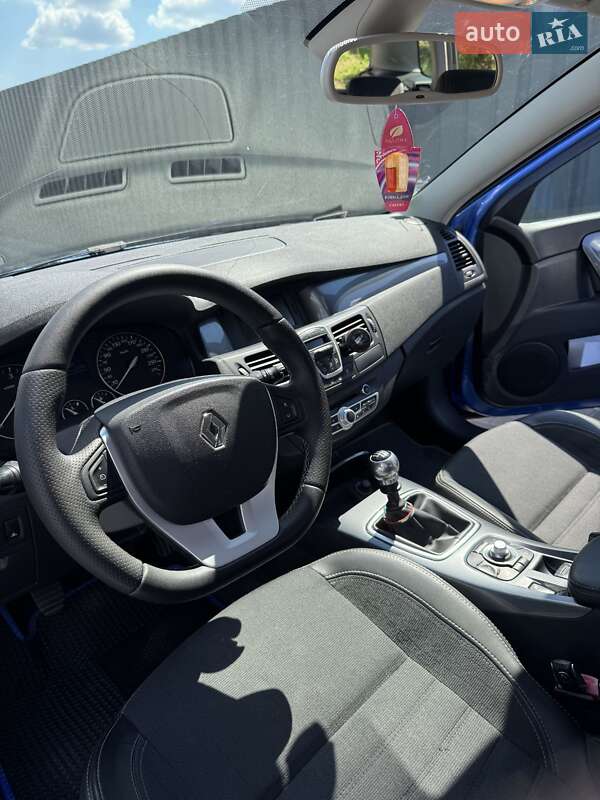 Универсал Renault Laguna 2010 в Софиевской Борщаговке фото 31 Универсал Renault Laguna 2010 в Софиевской Борщаговке