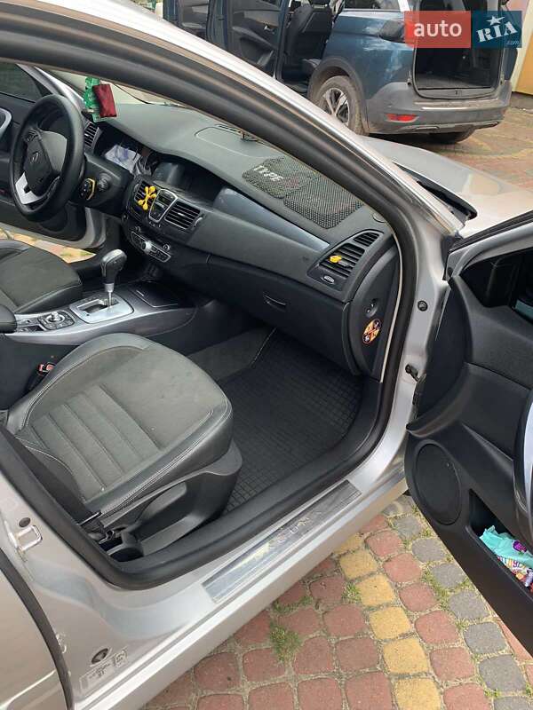 Универсал Renault Laguna 2010 в Львове