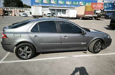 Лифтбек Renault Laguna 2006 в 