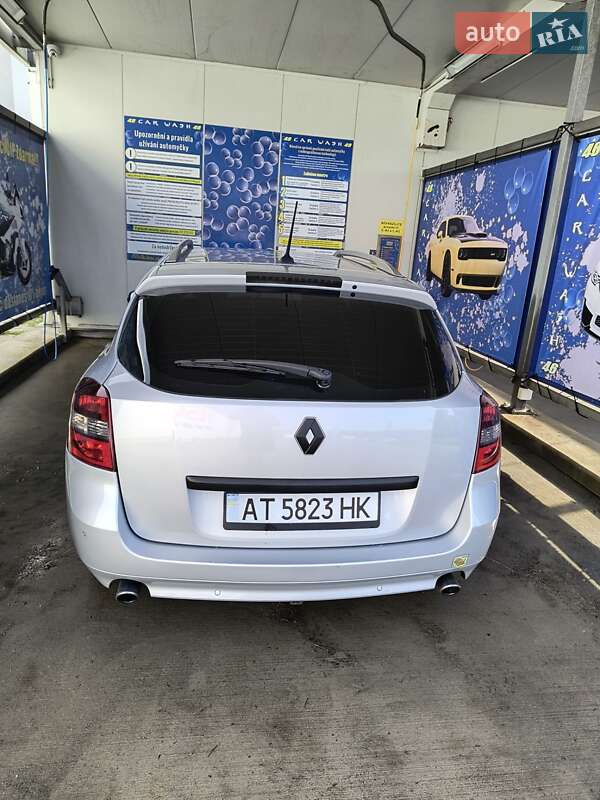 Универсал Renault Laguna 2009 в Ивано-Франковске