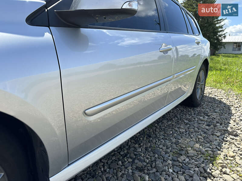 Универсал Renault Laguna 2008 в Снятине