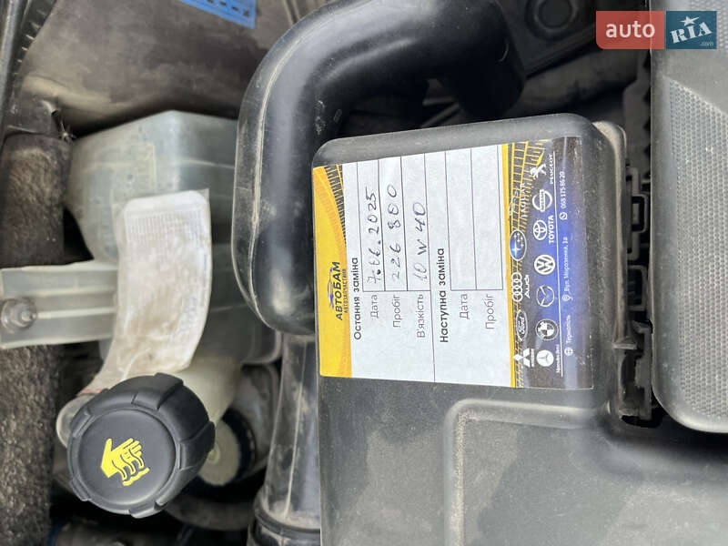 Универсал Renault Laguna 2003 в Тернополе
