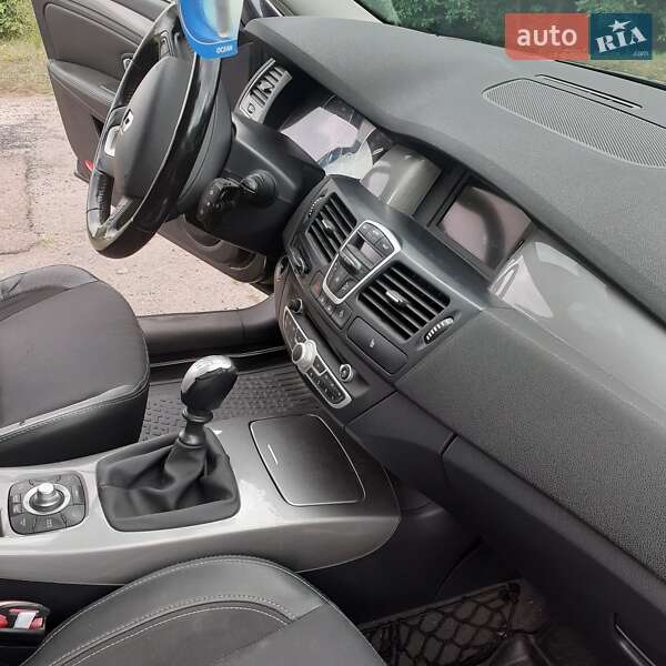 Универсал Renault Laguna 2012 в Каменском