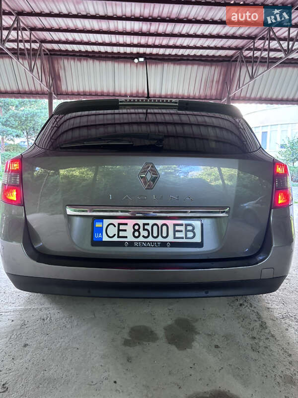 Универсал Renault Laguna 2014 в Черновцах
