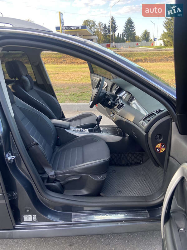 Універсал Renault Laguna 2011 в Віті-Поштовій