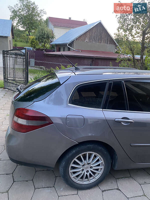 Универсал Renault Laguna 2011 в Львове фото 11 Универсал Renault Laguna 2011 в Львове
