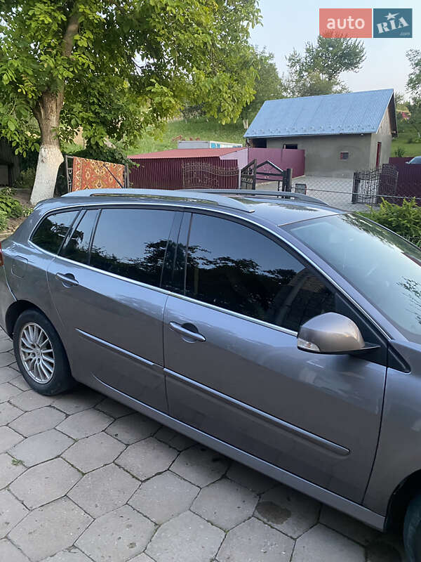 Универсал Renault Laguna 2011 в Львове фото 13 Универсал Renault Laguna 2011 в Львове