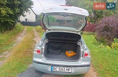 Лифтбек Renault Laguna 2001 в 