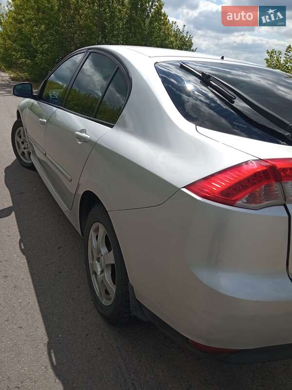 Універсал Renault Laguna 2008 в Дубровиці
