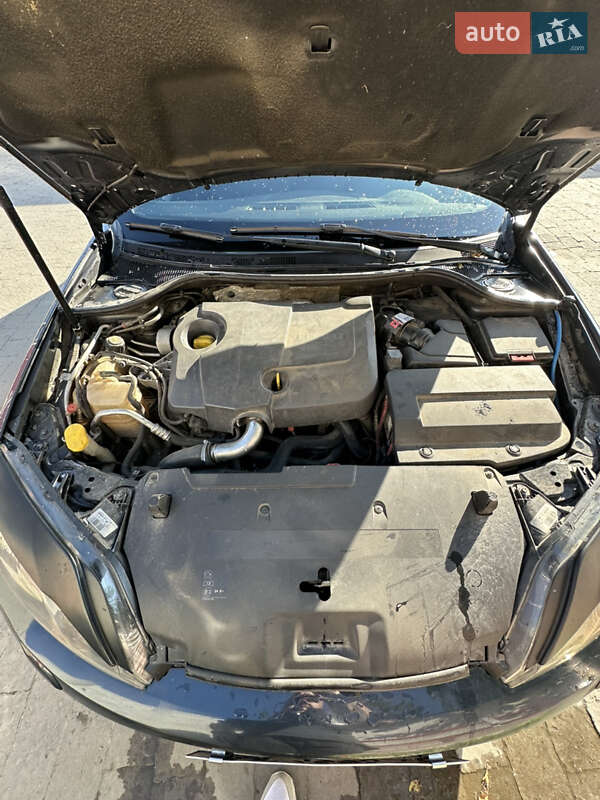 Универсал Renault Laguna 2010 в Ивано-Франковске фото 13 Универсал Renault Laguna 2010 в Ивано-Франковске