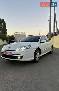 Renault Laguna 2010 Renault Laguna 2010