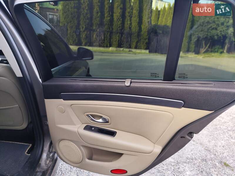 Универсал Renault Laguna 2009 в Львове фото 15 Универсал Renault Laguna 2009 в Львове