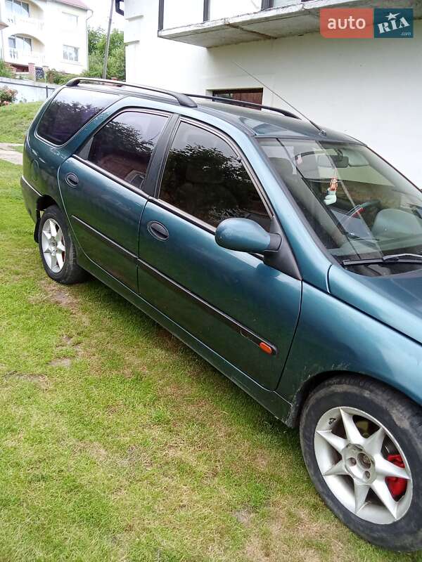 Универсал Renault Laguna 1996 в Шептицькому