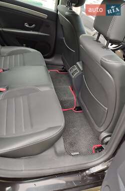 Универсал Renault Laguna 2012 в 