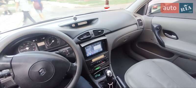 Универсал Renault Laguna 2002 в Вараше фото 8 Универсал Renault Laguna 2002 в Вараше