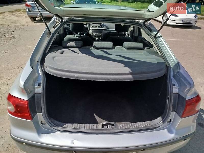 Универсал Renault Laguna 2005 в Обухове