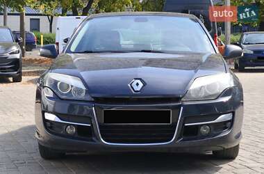 Лифтбек Renault Laguna 2011 в 