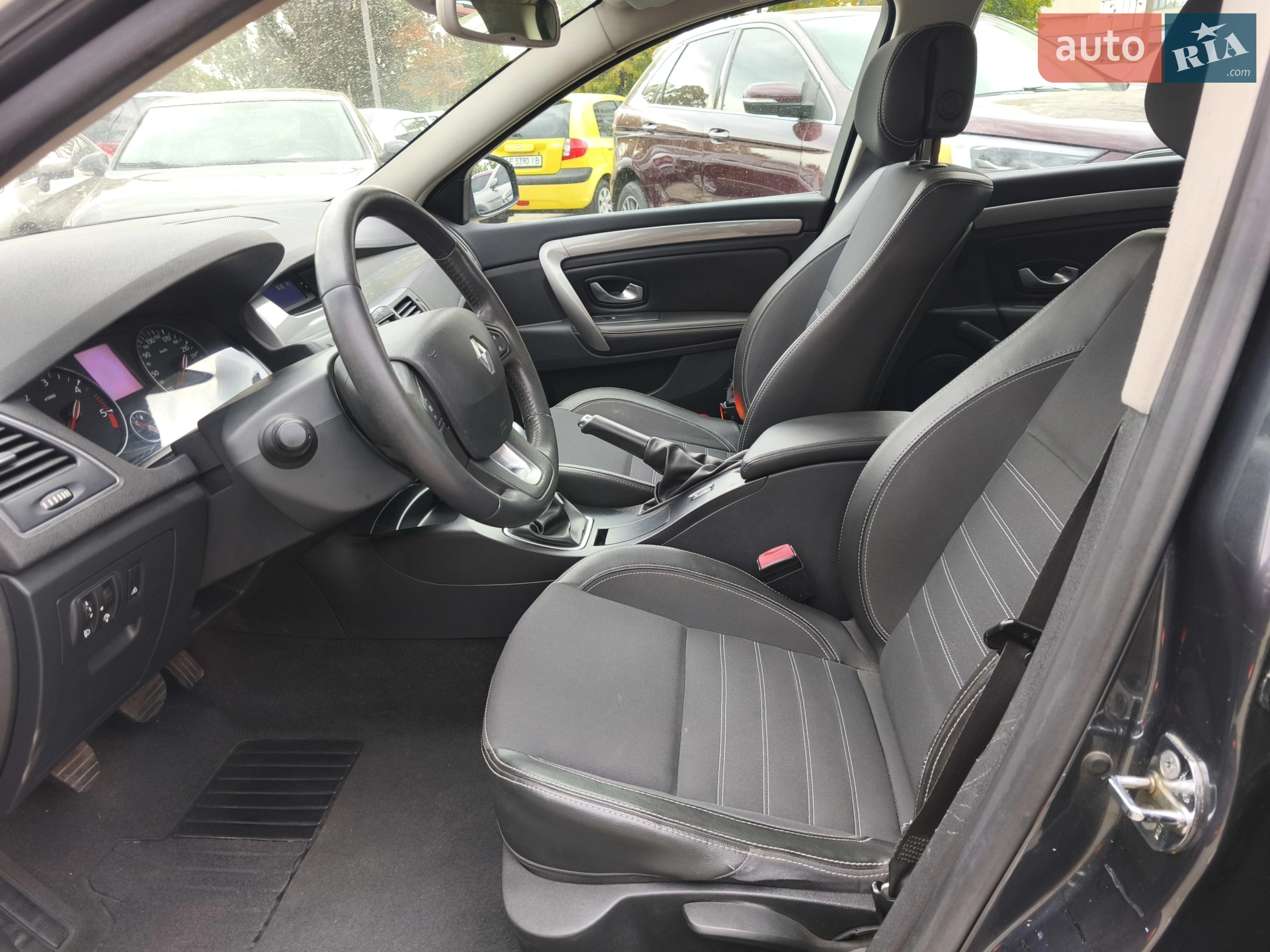 2011 Renault Laguna - мініатюра 9