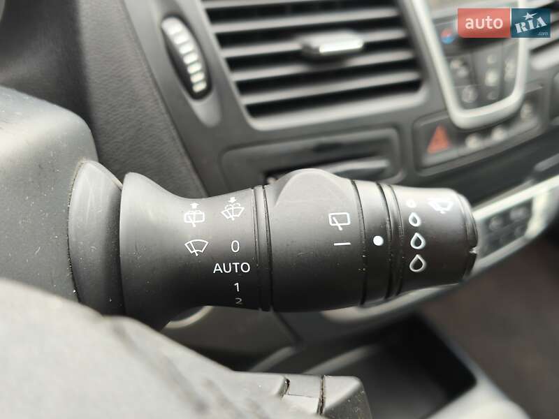 Лифтбек Renault Laguna 2011 в Днепре