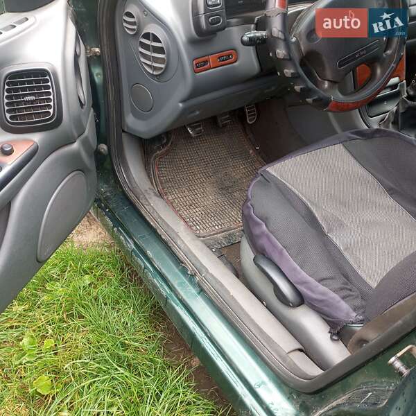 Ліфтбек Renault Laguna 1997 в Бориславі