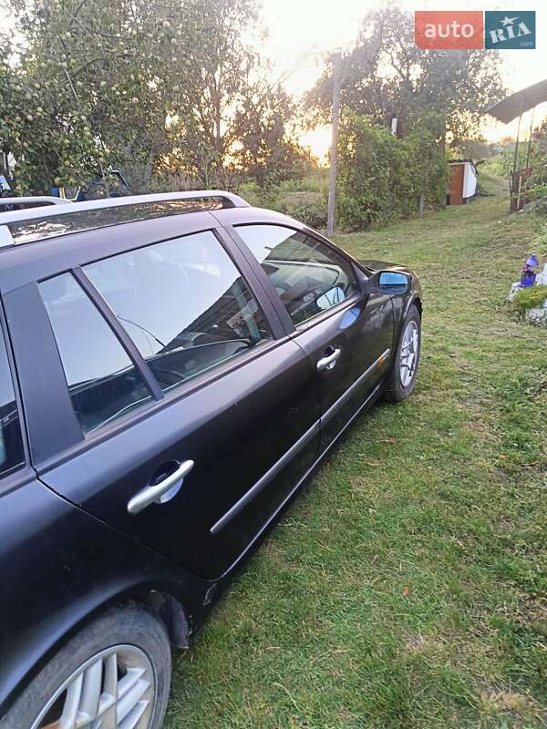 Універсал Renault Laguna 2004 в Чернівцях