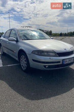 Лифтбек Renault Laguna 2002 в Киеве