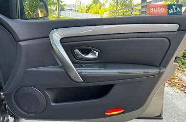 Универсал Renault Laguna 2011 в 