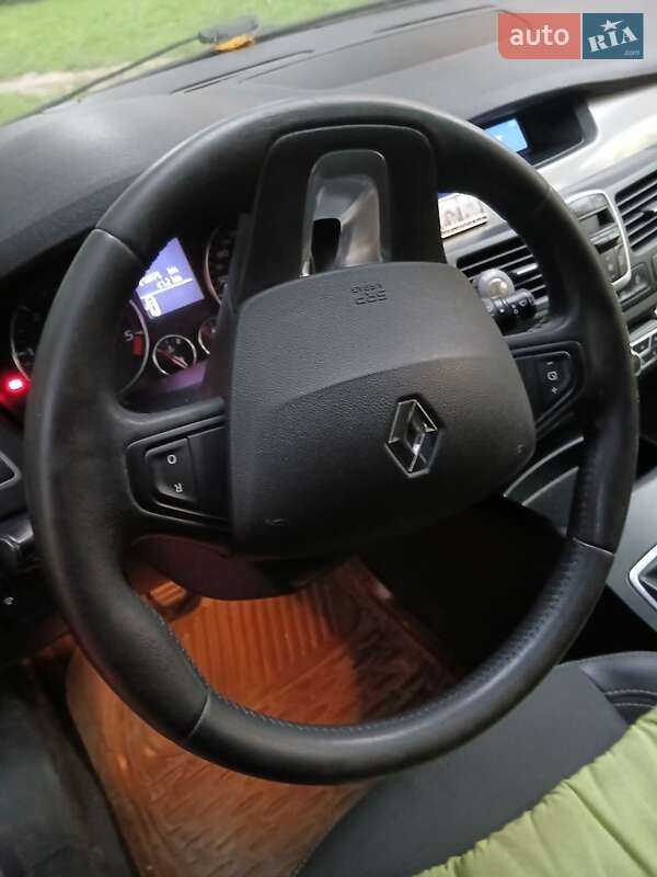Лифтбек Renault Laguna 2011 в Виннице