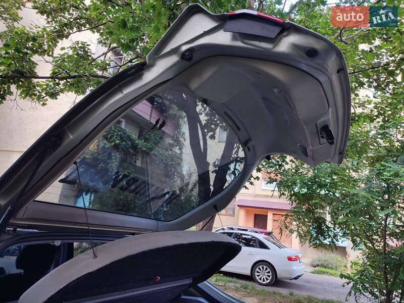 Универсал Renault Laguna 2003 в Берегово