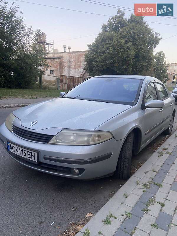 Лифтбек Renault Laguna 2002 в Луцке