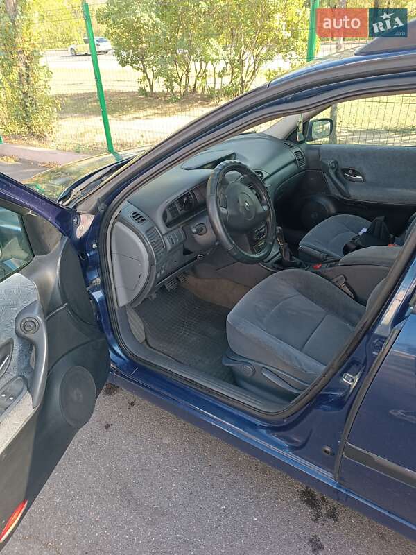 Универсал Renault Laguna 2002 в Кривом Роге