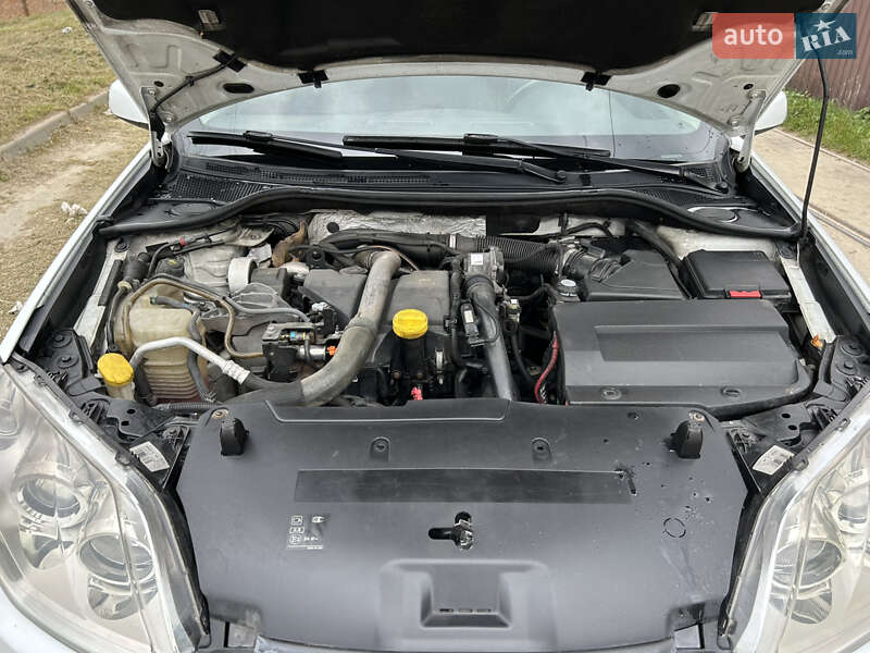 Универсал Renault Laguna 2010 в Львове