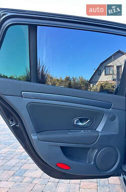 Универсал Renault Laguna 2010 в 