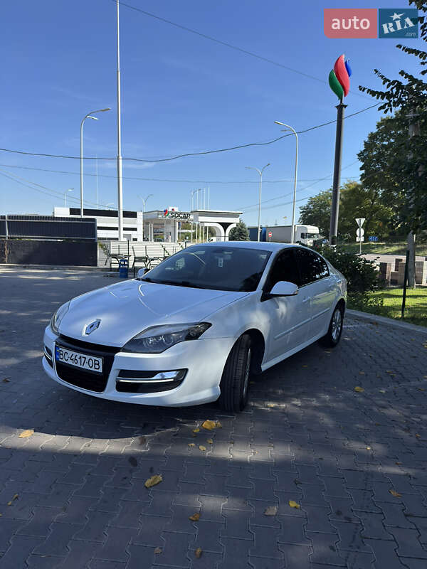 Renault Laguna 2013