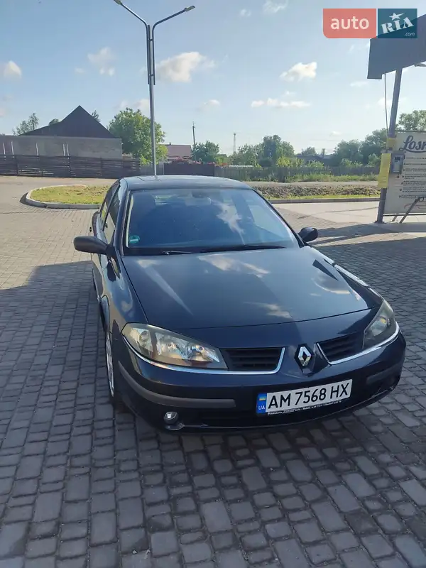 Renault Laguna