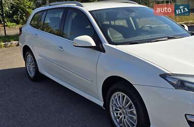 Универсал Renault Laguna 2011 в 