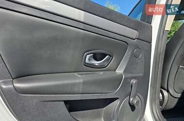 Универсал Renault Laguna 2011 в 