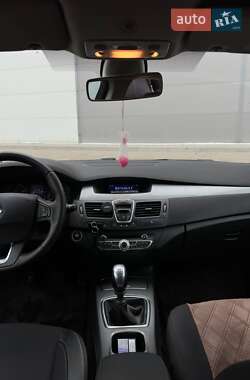 Универсал Renault Laguna 2011 в 