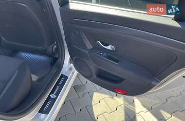 Лифтбек Renault Laguna 2008 в 