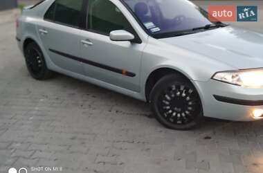Лифтбек Renault Laguna 2001 в 