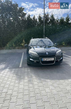 Универсал Renault Laguna 2012 в Городке